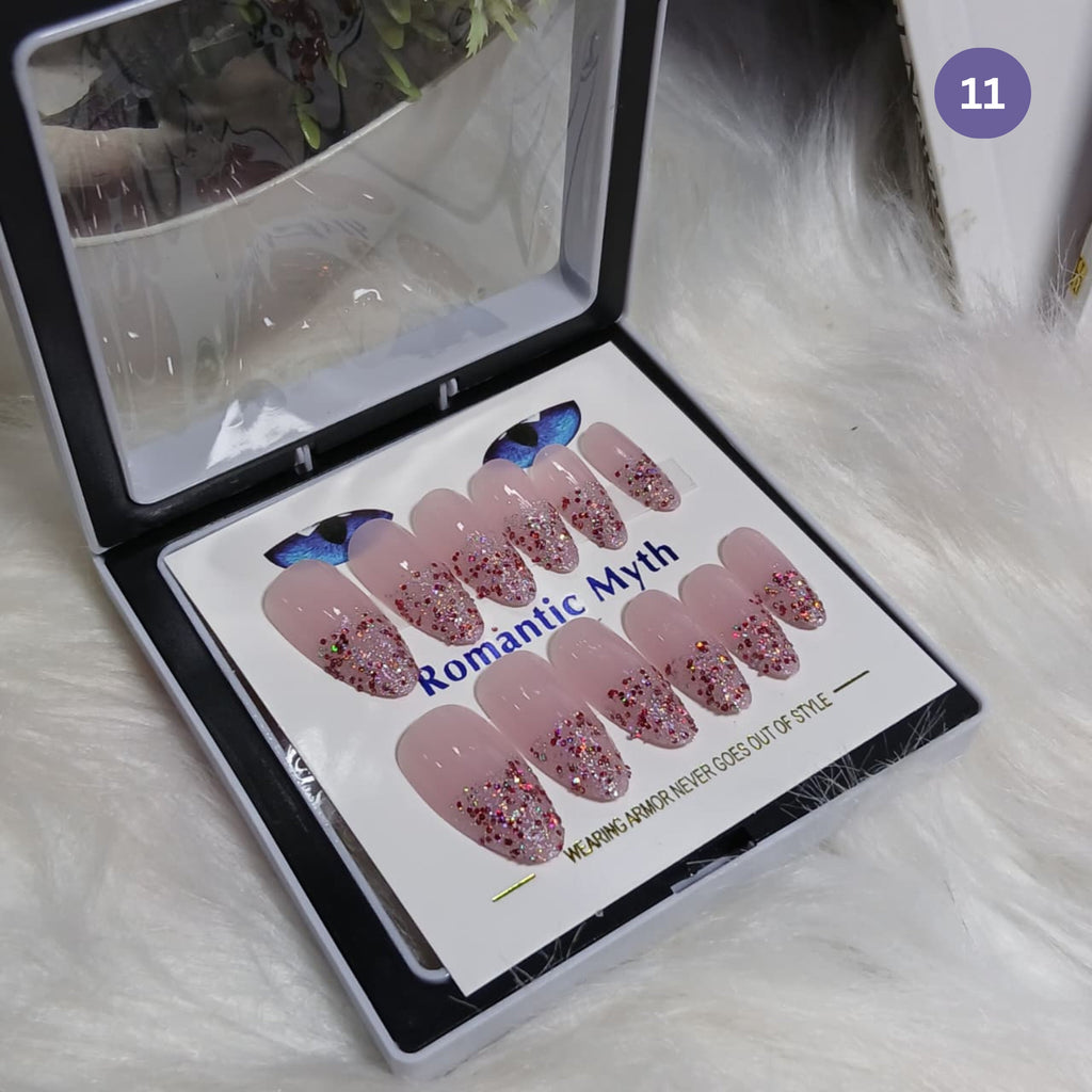 Romantic Myth Diamond Dust Glitter Press-On Nails Cat's Eye Nail 2787 Pack of 2