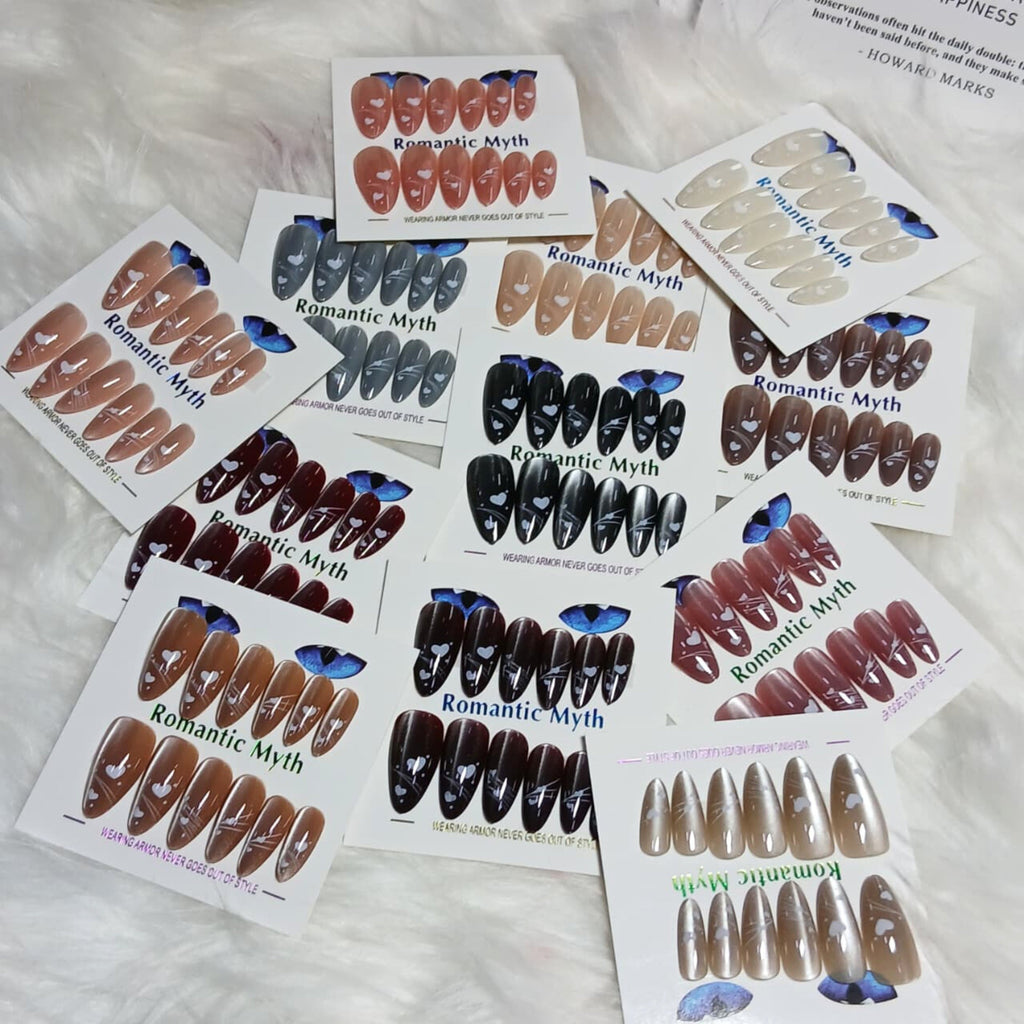 Romantic Myth Classic Elegance Press-On Nail Kit Cat's Eye Nails Pack of 3