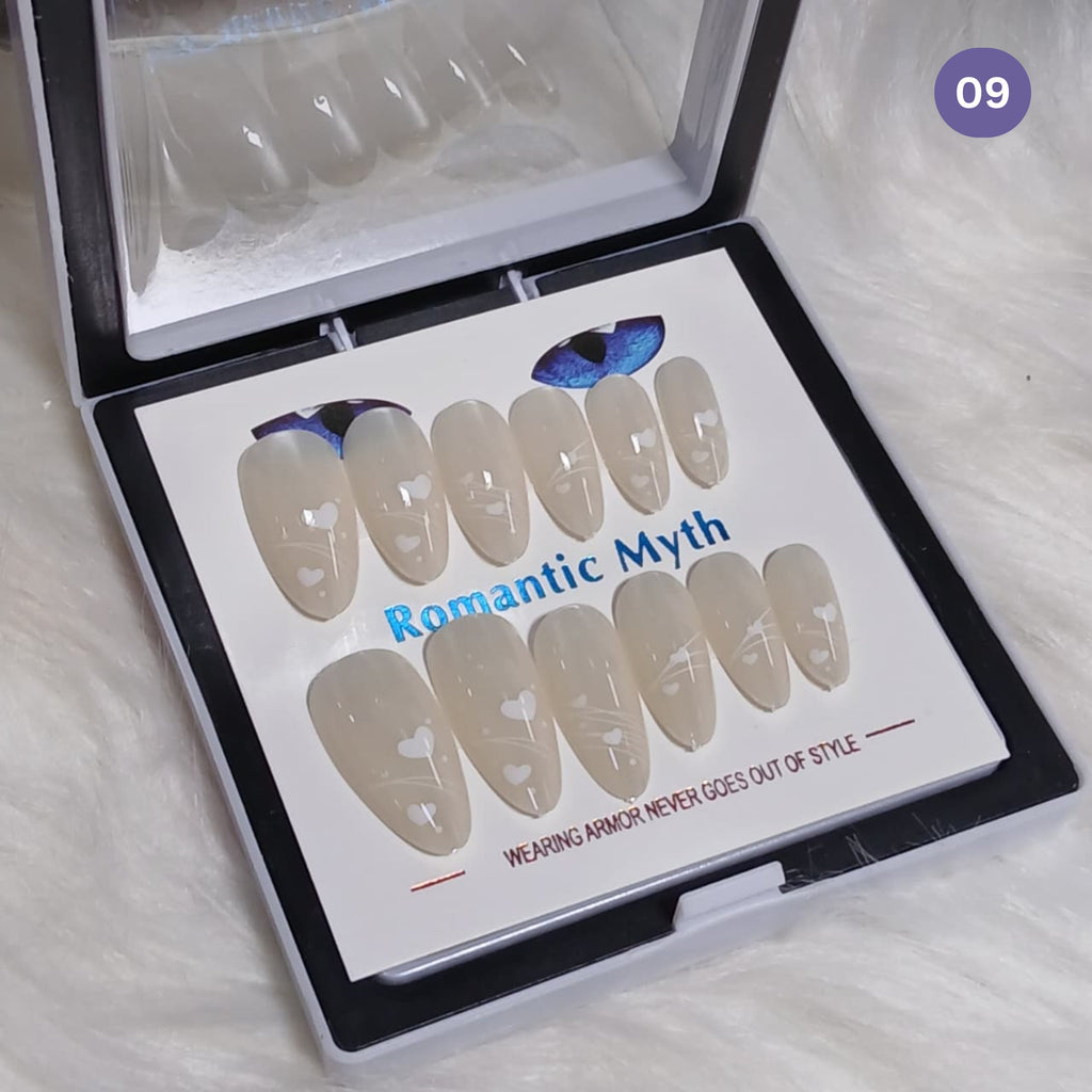 Romantic Myth Classic Elegance Press-On Nail Kit Cat's Eye Nails Pack of 3