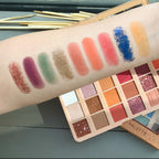 APK – 18 COLOR EYE SHADOW PALLETE