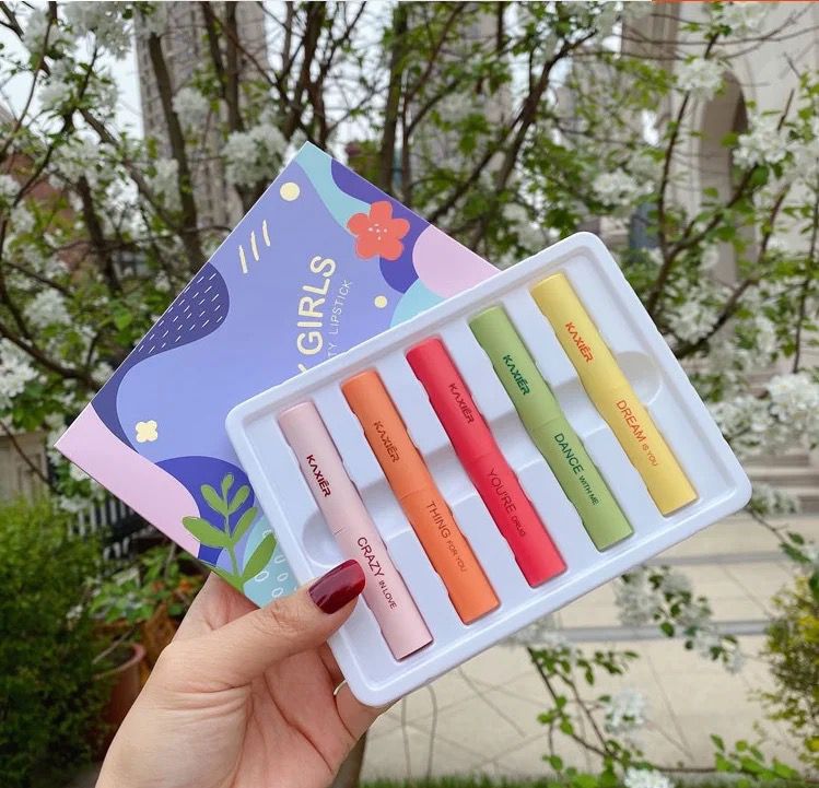 KAXIER Party Girls 5 Pcs Lipstick Set