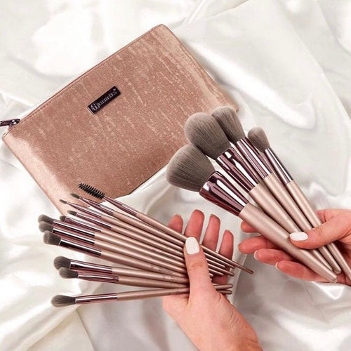 BH Cosmetics Lavish Elegance 15 Piece Brush Set with Bag